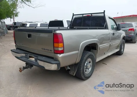2002 Chevrolet Silverado 2500Hd Ls from USA, damaged, VIN 1GCHC24UX2Z112497